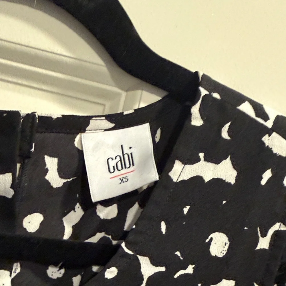 Lot of 4 CAbi Women's Blouses - Orange , Blue, Black, White Floral Set - Picture 5 of 9